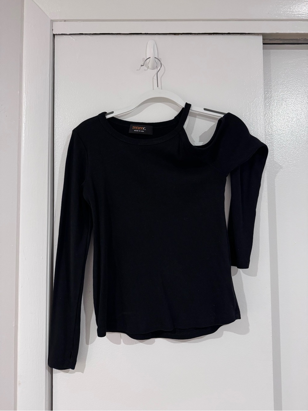 Renee C. Black One-Shoulder Cutout Long Sleeve Top